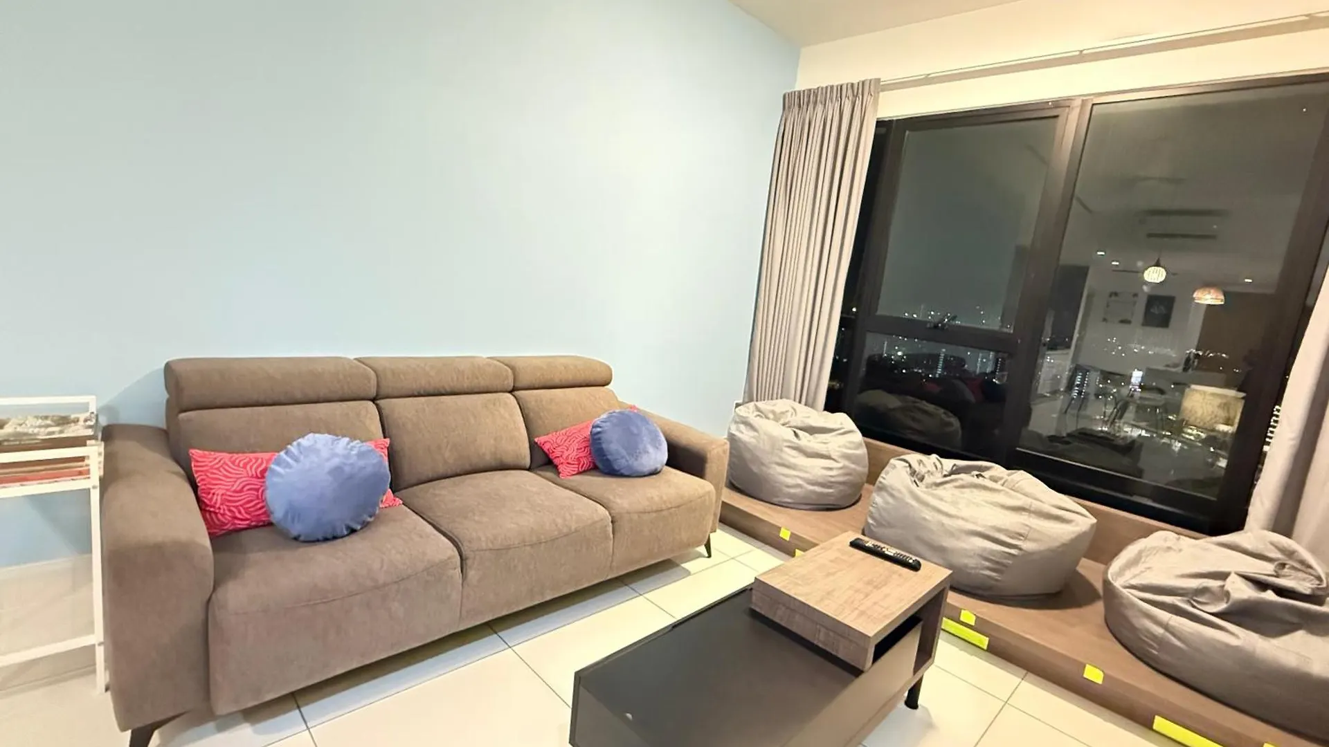 Apartamento Midvalley Mosaic Elegant Home 2Br 8Pax Johor Bahru Malásia